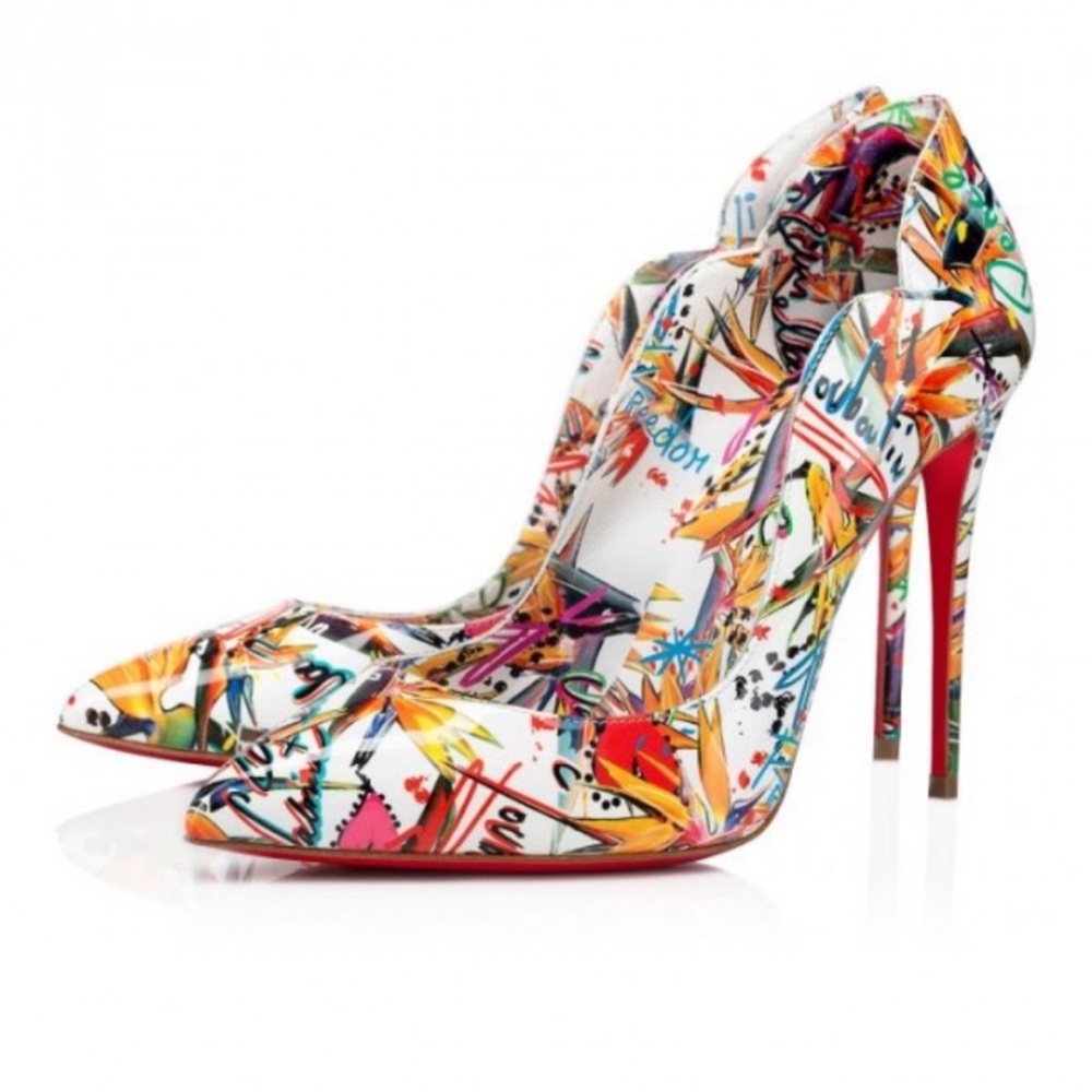 Christian Louboutin NWT hot chicks graffiti white pumps 5.5 / EU35.5